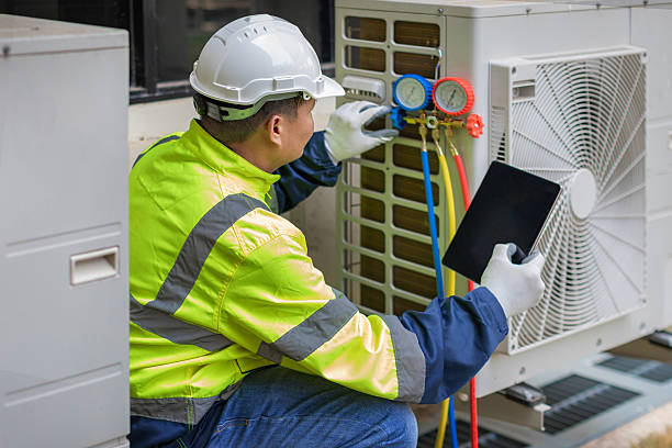 Professional Hvac Installation technician working in Clinton, MD